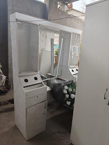 ofis dolab: Ağ rəngli modullar – salon və ya məişət üçün saxlama mebeli dəsti — 6