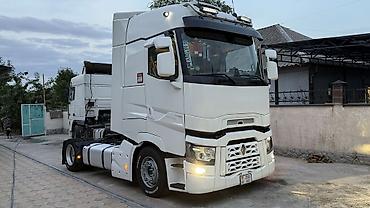 210 миллениум: Тягач, Renault, Тентованный — 1