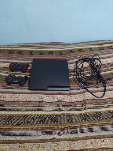 ps 3 100 azn: Salam PS3 silim satılır super vəziyyətdə 120 gb hhd ustundə 🎮🎮 pult