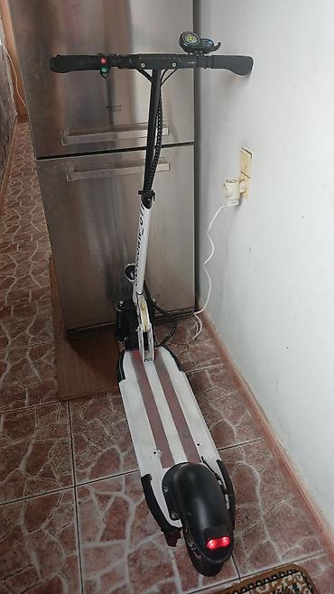 kuggo m4 pro: İşlənmiş Elektrik samokat 10", 501 - 750 Vt, 36 - 45 km/s, Ödənişli çatdırılma — 3