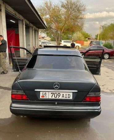 мерседес майба: Mercedes-Benz 250: 1993 г., 2.5 л, Механика, Дизель, Седан
