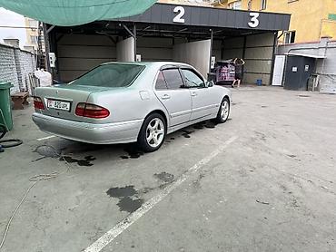 кампрес: Mercedes-Benz E-Class: 2000 г., 2 л, Механика, Бензин, Седан — 3