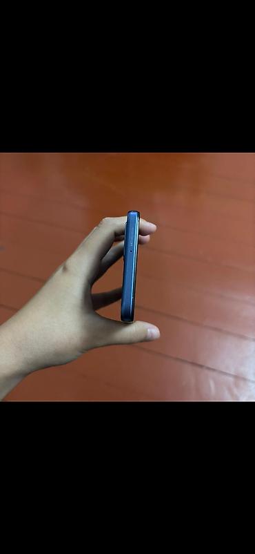 Məhsul: Smartfon (mavi gövdə) Təsvir: - Korpus: Düz kənarlı, mavi lalafo.az -da Məhsul: Smartfon (mavi gövdə) Təsvir: - Korpus: Düz kənarlı, mavi