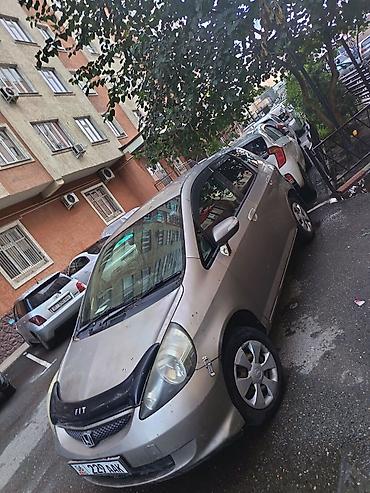 opel tigra: Honda Fit: 2004 г., 1.3 л, Автомат, Бензин, Хэтчбэк — 2