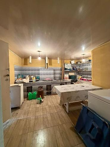 Продажа коттеджей и домов: Уй сатылат кочкор айылында Мал жаккан жери бар 2 этаж чоп жыйнаган — 7