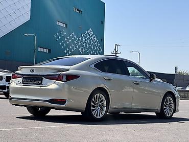 Lexus: Lexus ES: 2019 г., 2.5 л, Вариатор, Гибрид, Седан — 4