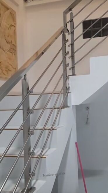 ступенька для ванной: Paslanmayan poladdan pilləkən məhəccəri - Material: yüksək