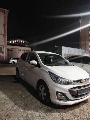 Chevrolet: Chevrolet Spark: 2018 г., 1 л, Вариатор, Бензин, Хэтчбэк