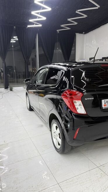 Chevrolet: Chevrolet Spark: 2016 г., 1 л, Автомат, Бензин, Хэтчбэк — 6