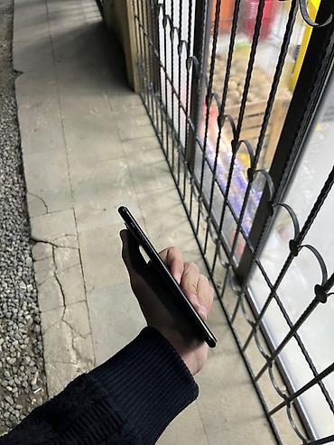 Apple iPhone: IPhone 11 Pro Max, 64 GB, Matte Midnight Green, Face ID — 8