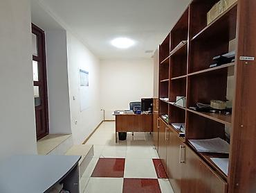 Продажа офисов: Продажа офисов 302 м², С ремонтом, Без мебели, Многоэтажное здание, 1 этаж — 14