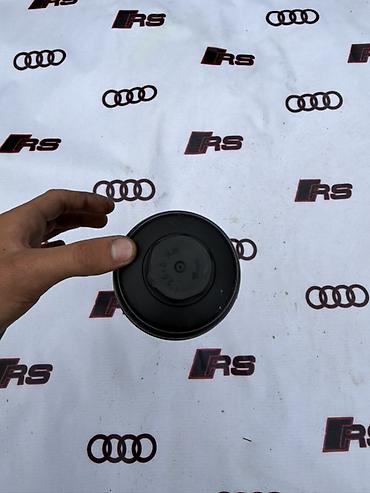 масленный фильтр: Корпус масляного фильтра с теплообменником для Audi — 3