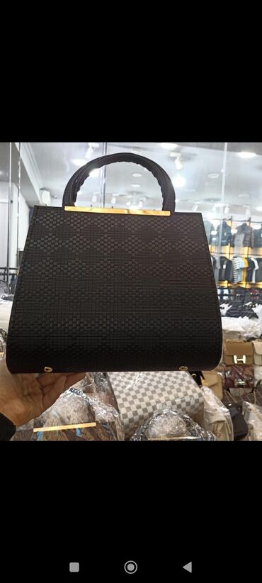 Çantalar: Əl çantası — 7