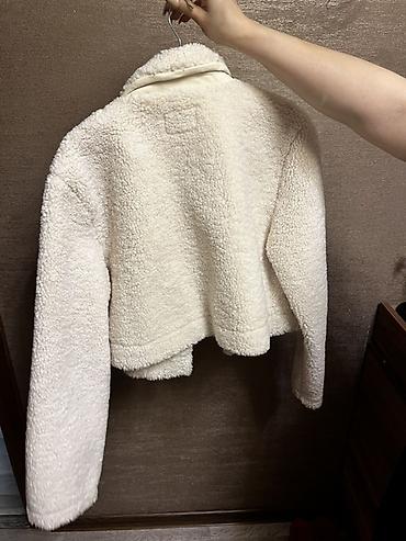 deri jaket: Defacto qadın qısa şerpa/jilet tipli jaket - Rəng: krem/ağ - Material — 3