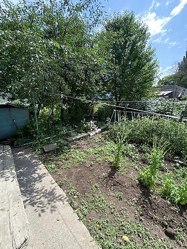 Продажа коттеджей и домов: Продается дом, г. Орловка 8 соток На участке: •Баня(новая) •Сарай — 12