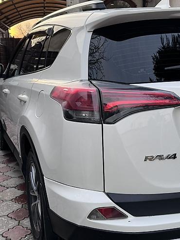 Toyota: Toyota RAV4: 2017 г., Вариатор, Гибрид, Кроссовер — 9