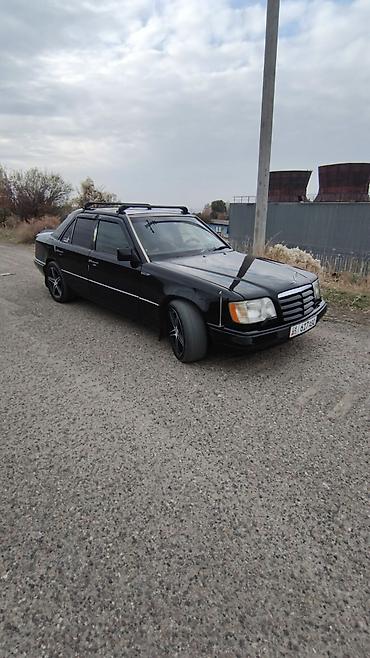 бампер на мерс 124: Mercedes-Benz W124: 1994 г., 2.8 л, Автомат, Бензин, Седан — 4