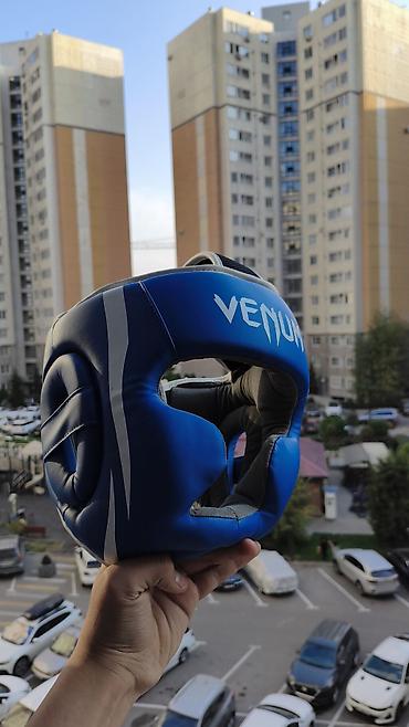 Шлемы: Боксерский шлем VENUM, с открытым подбородком и усиленной защитой щёк — 1