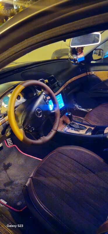 Mercedes-Benz: Mercedes‑Benz E‑Class (W211) sedan Xüsusiyyətlər: - Kuzov: sedan — 4