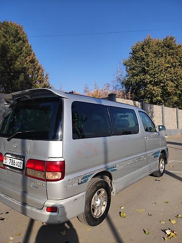 Toyota Regius: 2000 г., 2.7 л, Автомат, Бензин, Минивэн