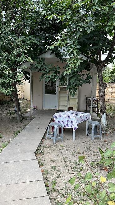 gunluk evler: Nabranda denize 5 deyeqe mesafede qunlik kiraye katejdar hamam icinde — 2