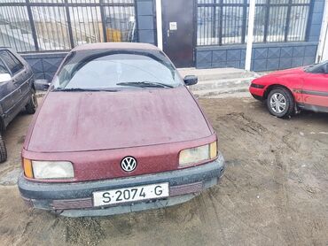 volkswagen passat афто: Volkswagen Passat: 1990 г., 1.8 л, Механика, Бензин, Седан