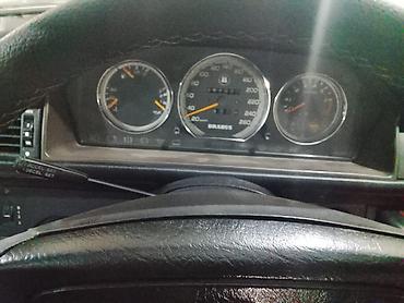 Продажа авто: Mercedes-Benz W124: 1992 г., Автомат, Седан — 3