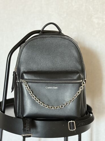 Рюкзаки: Рюкзак Calvin Klein . Оригинал 💯 размеры 25*30 см