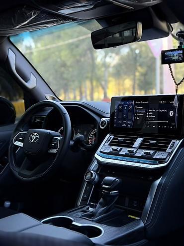машыны за 300000: Toyota Land Cruiser: 2024 г., 3.5 л, Автомат, Бензин, Внедорожник — 9