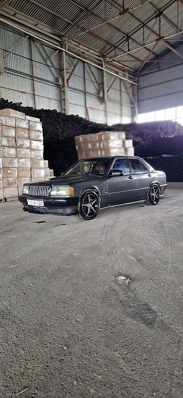 mercedes benz 208 d: Mercedes-Benz 190 (W201): 2 l | 1991 il Sedan — 8