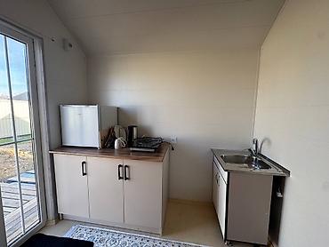 Посуточная аренда домов: Гостевой домик-студия (садовый домик/мини-дача) - Планировка: одна — 4