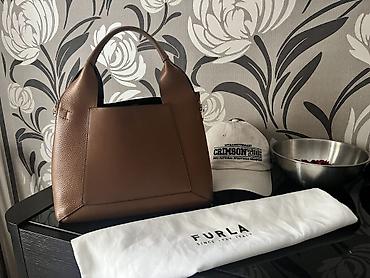 барсетка кожанный: Сумка Furla, кожаная, коричневого цвета. Б/у, в отличном состоянии — 1