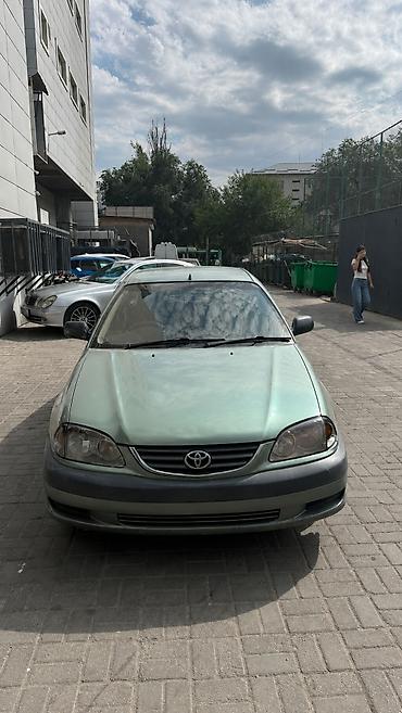 авенсис 2001: Toyota Avensis: 2001 г., 1.8 л, Автомат, Бензин, Хэтчбэк — 1