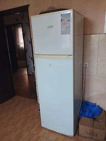 Soyuducular: İşlənmiş 2 qapılı Dnepr Soyuducu Satılır, rəng - Ağ — 4