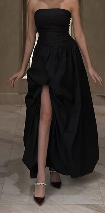 Qara rəngli ziyafət/gecə geyimi – strapless, yüksək belli, uzun ətəkli lalafo.az -da Qara rəngli ziyafət/gecə geyimi – strapless, yüksək belli, uzun ətəkli