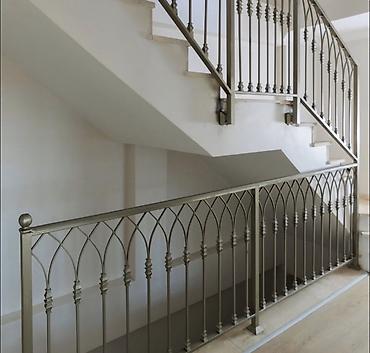 Изготовление перил: Изготовление перил Материал: Кованное железо, Наружные, Бесплатный замер — 12