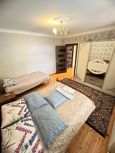 Günlük kirayə evlər: 12 kv. m, 3 otaqlı — 11