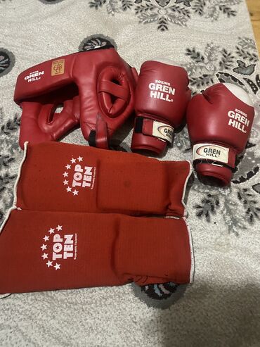 boks aparatı: Kickboks levazimatlari ela veziyyetde az işlenmiş