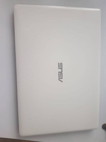 tablet mini 5: Işlənmiş nootbook ASUS ağ rəngdə at lalafo.az tablet mini 5: Işlənmiş nootbook ASUS ağ rəngdə