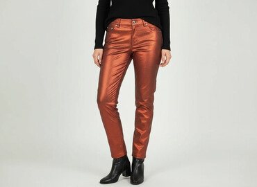 spodnie nabijane ćwiekami: H&M, Material trousers for women, size M