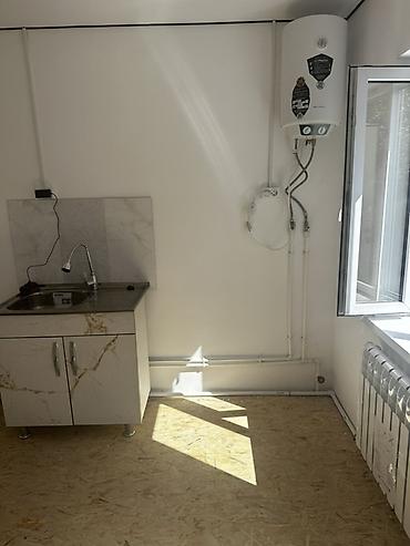 ломбард продает: Студия с отдельным входом - Планировка: комната и кухня-ниша — 10