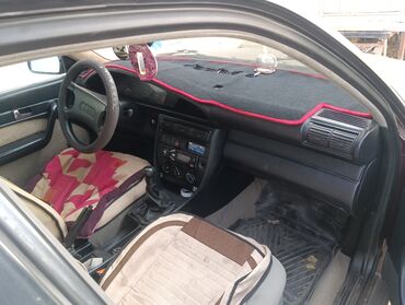 гольф 3 сидения: Audi S4: 1991 г., 2.3 л, Механика, Бензин, Седан