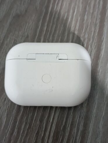 калонка бишкек: Беспроводной зарядный кейс для наушников форм‑фактора AirPods (белый)