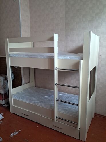 bitum qiymeti: Oğlan və qız üçün, Yeni, Çarpayı, Matras ilə, Siyirməli, Laminat