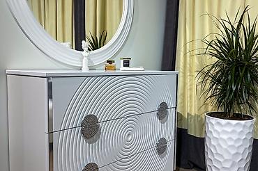 Спальные гарнитуры: Спальный гарнитур Зара 5 в современном стиле Состав: - Кровать с — 9