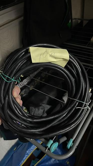 Модемы и сетевое оборудование: Патч-корд Ethernet, витая пара Cat5e, разъёмы RJ45 с защёлками. от 100 — 4