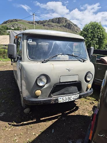 UAZ: UAZ yük pikapı (tentli karvan) - Konstruksiya: kabin-arxası yük — 1