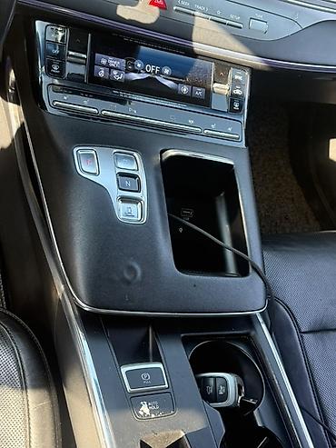step 2: Hyundai Grandeur: 2019 г., 2.4 л, Автомат, Бензин, Седан — 9
