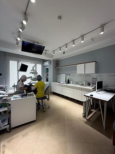 центральный: Стоматологический центр, 412 м², 8+, Частично с оборудованием,Отдельный вход — 4