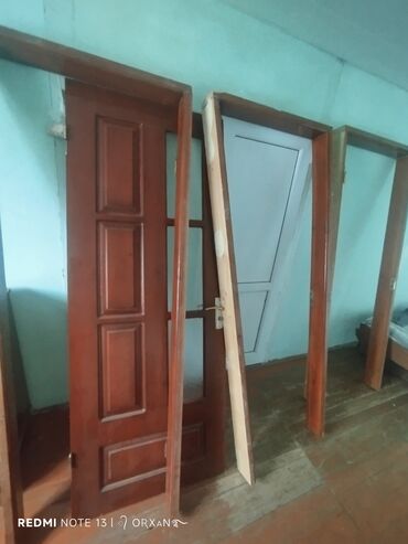 Ev üçün digər mebel: 3ədəd qapı satılır super vəziyyətdədir.
hündürlüyü 2.15
qiymət 70azn